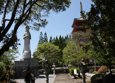 一般財団法人ユフ福祉センター